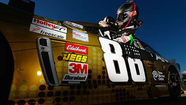 131106114052-dale-earnhardt-jr-single-image-cut.jpg